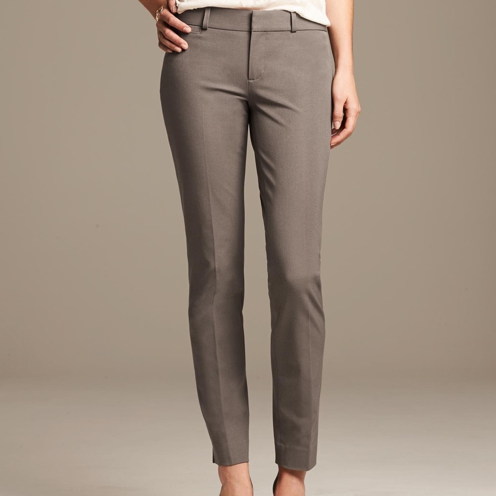 Banana Republic Sloane Curvy Pant.  Excellent Used Condition.